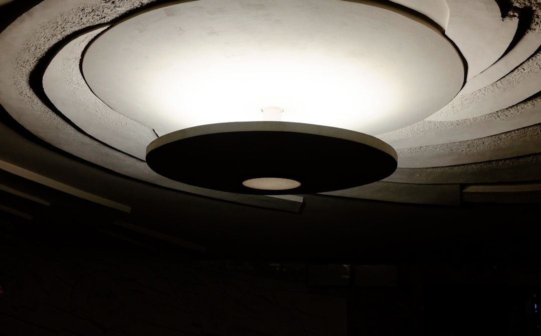 Photo Retro UFO Floor Lamp