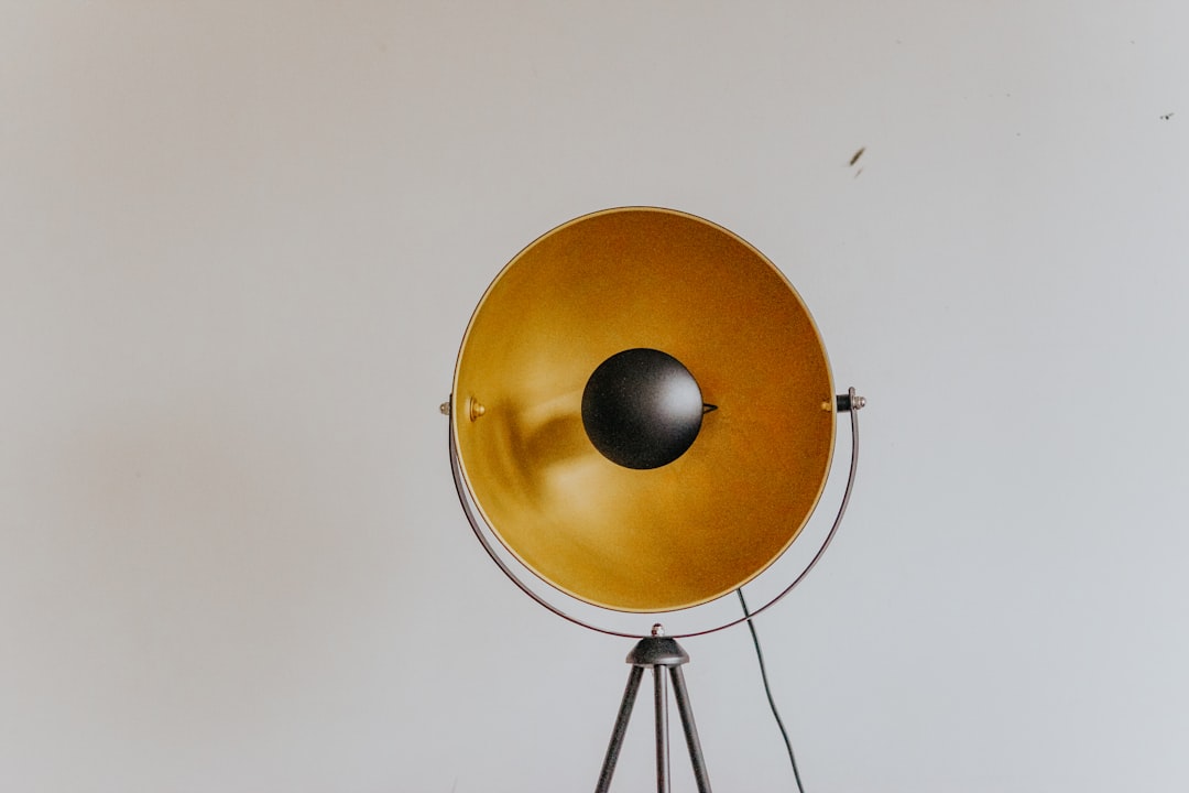 Photo Adjustable height floor lamp